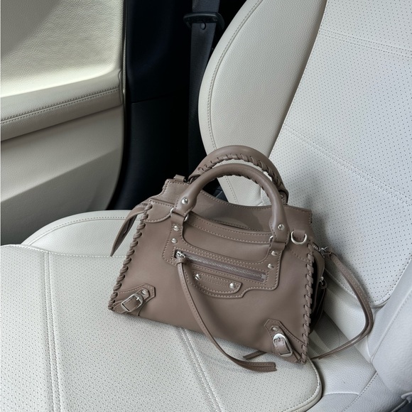 Neo Classic City XS Leather Top-Handle Bag - Picture 4 of 4